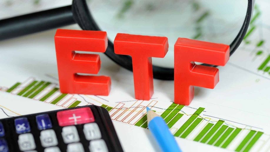 exchange-traded-funds-etf-918x516